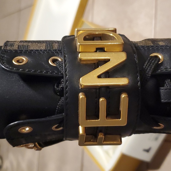 FENDI Fendigraphy Boots - Picture 5 of 12